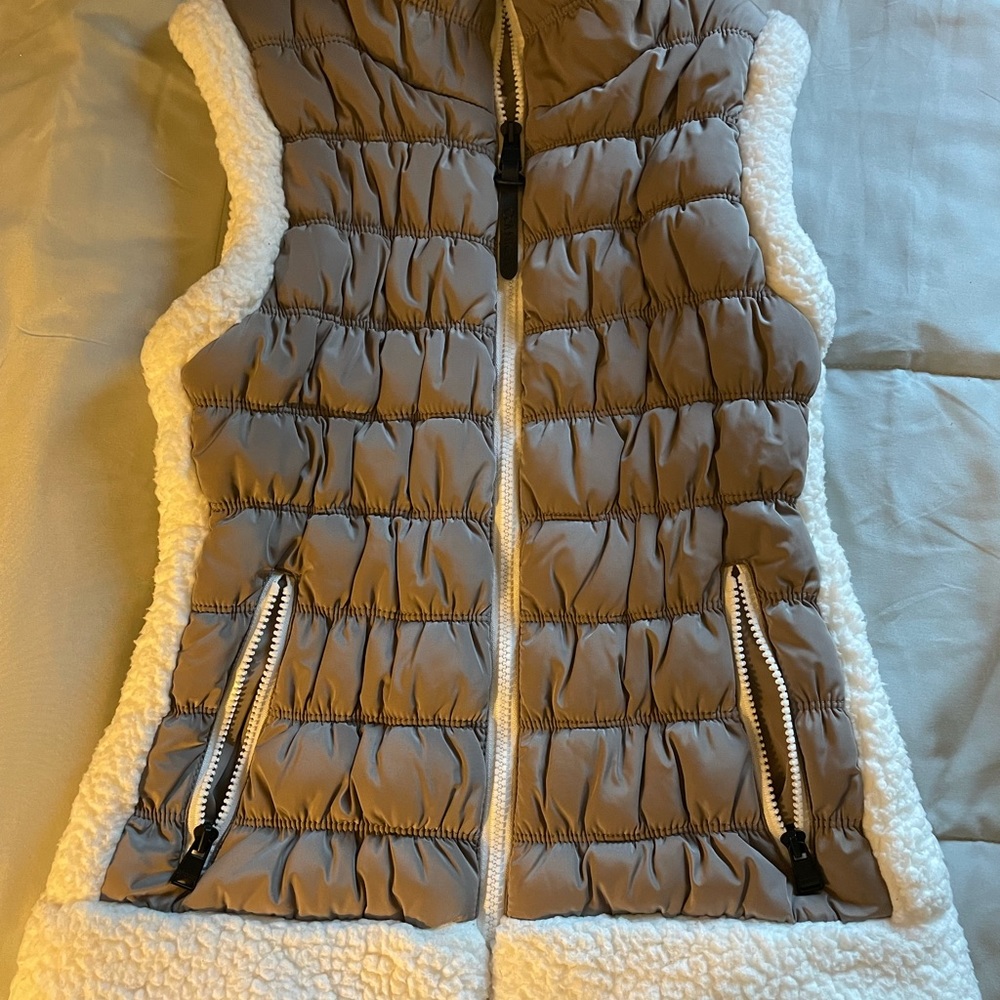 Calvin Klein Vest